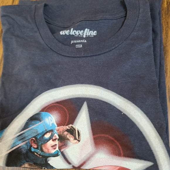 Men's L NWT Marvel Captain America Civil War Short Sleeved T-Shirt - Picture 12 of 12